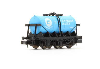 2F-031-012 Pre-Owned 6 Wheel Milk Tanker Express Dairy 'E' No.48
