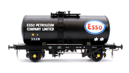 35T 'B' Tank ESSO Black (early) No. 3328