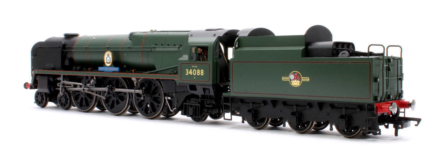 Pre-Owned 'The Cunarder' Rebuilt Battle of Britain 213 Squadron No.34088 & 3 Pullman Coaches Train Pack
