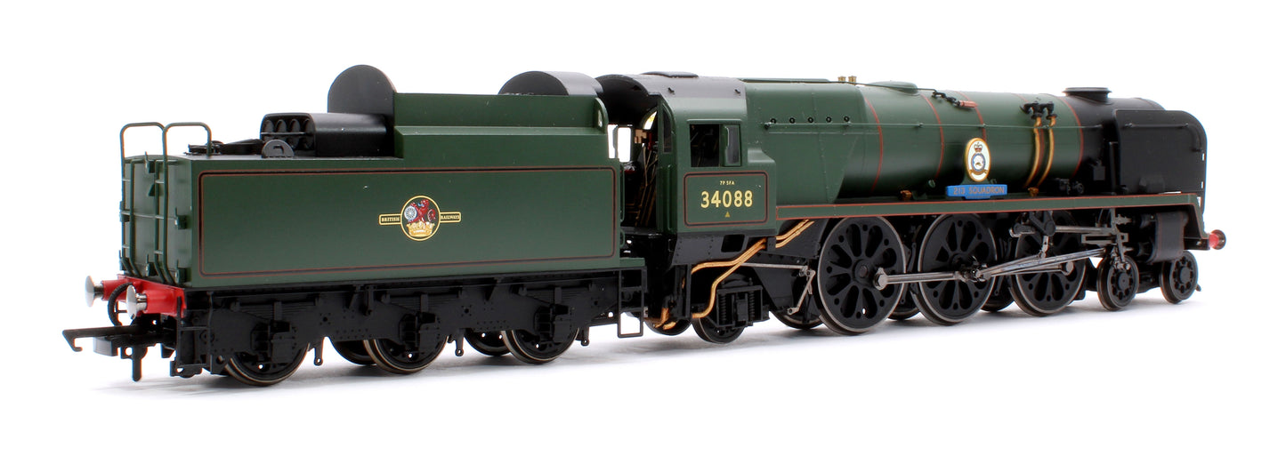 Pre-Owned 'The Cunarder' Rebuilt Battle of Britain 213 Squadron No.34088 & 3 Pullman Coaches Train Pack