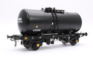 35T 'B' Tank ESSO Black (unbranded) No. 43506