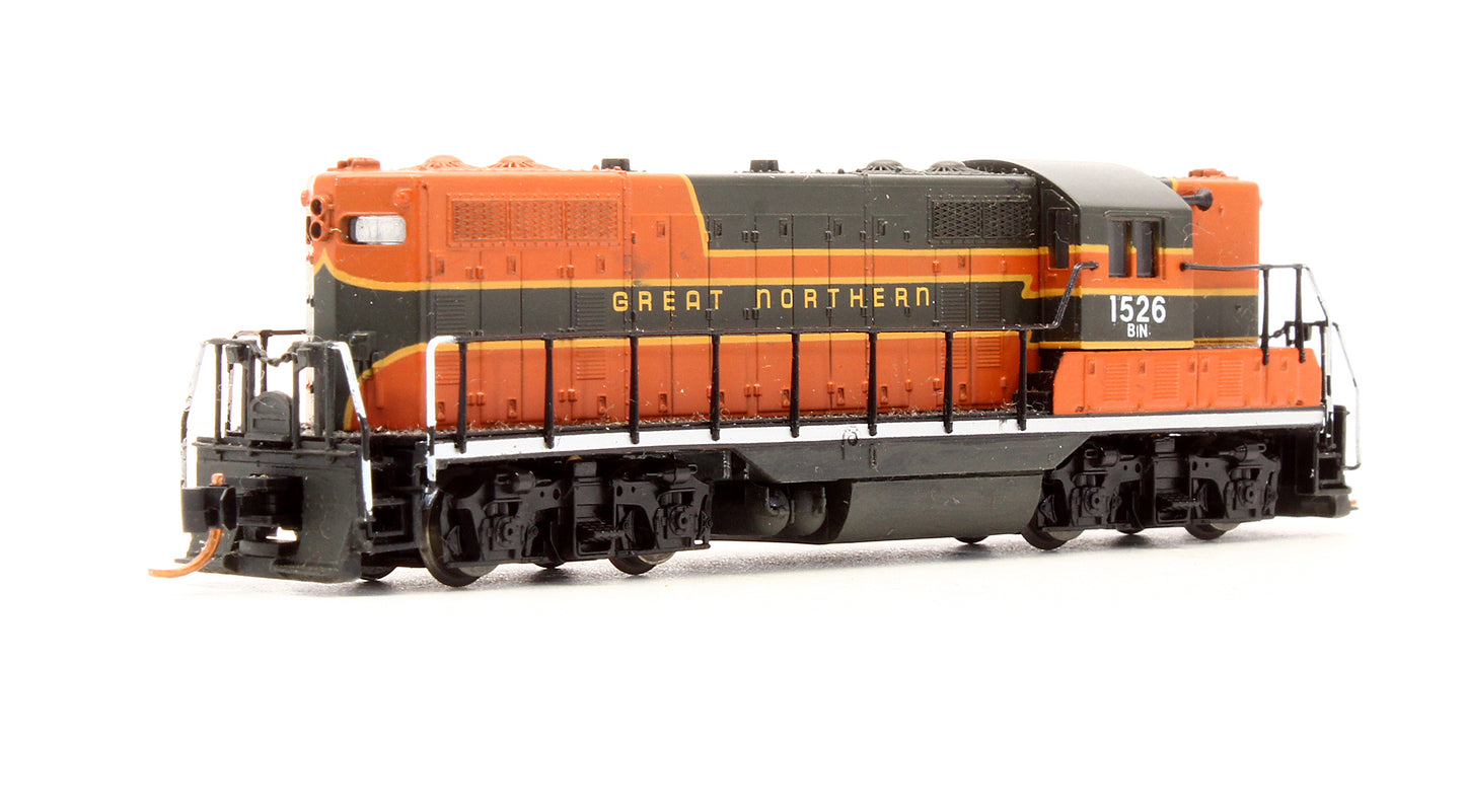 Pre-Owned 48026 GP7 Diesel Locomotive Great Northern - Road #1526