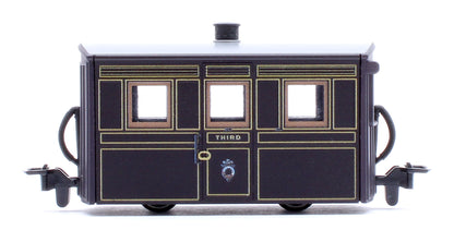 Ffestiniog Railway 'Little Giant' Locomotive & Special Edition - Letter Service Train Pack