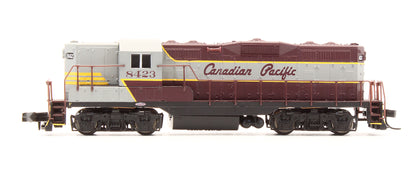 Pre-Owned 11002 GP7 Ph.1 Diesel Locomotive Canadian Pacific - Road #8423