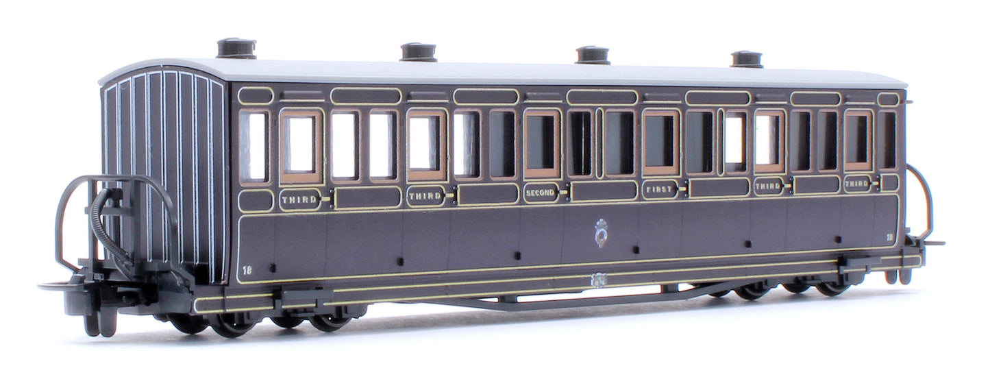 Ffestiniog Railway 'Little Giant' Locomotive & Special Edition - Letter Service Train Pack