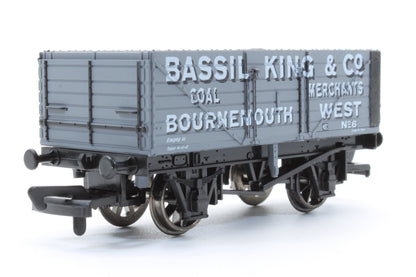 Pre-Owned 'Bassil King & Co' 7 Plank Wagon No.6 - Limited Edition