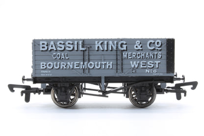 Pre-Owned 'Bassil King & Co' 7 Plank Wagon No.6 - Limited Edition