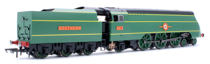 R30399SS SR Merchant Navy Class 4-6-2 21C1 Channel Packet Steam Locomotive - DCC Sound & Steam Generator Fitted