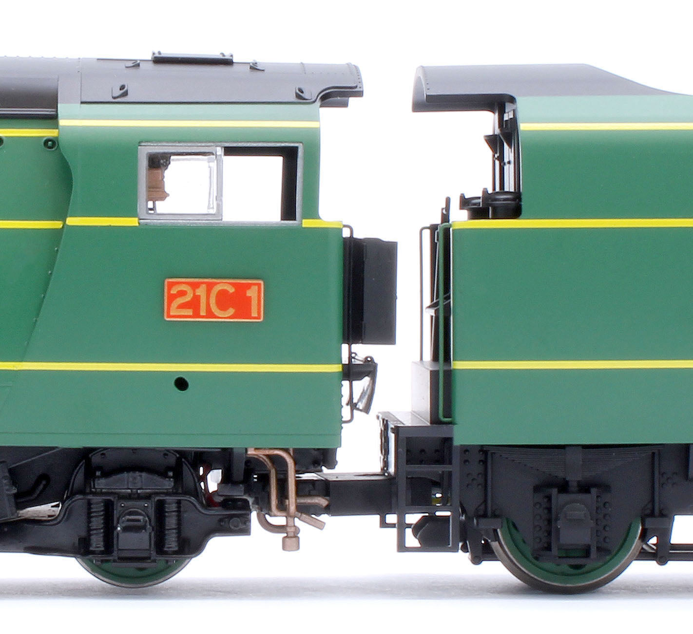 R30399SS SR Merchant Navy Class 4-6-2 21C1 Channel Packet Steam Locomotive - DCC Sound & Steam Generator Fitted