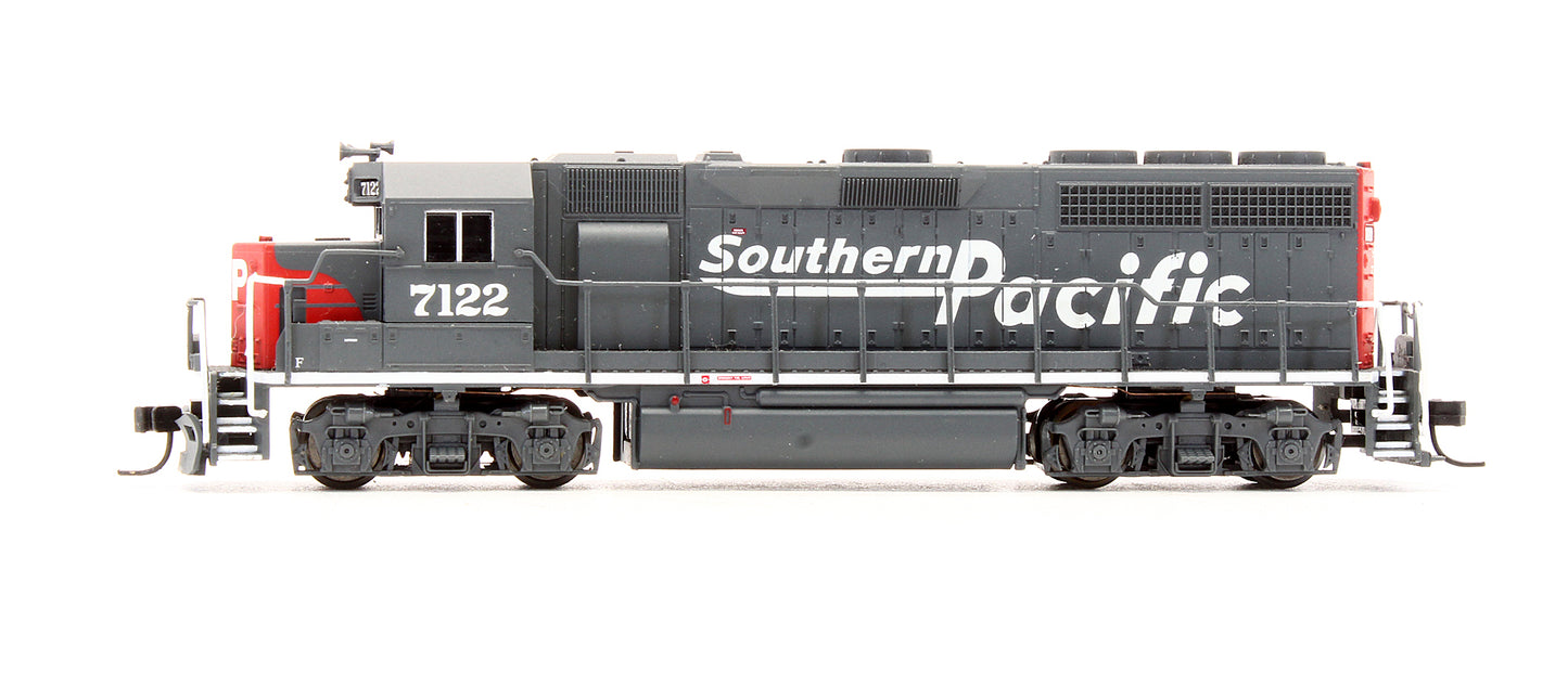 Pre-Owned 48545 GP40 Diesel Locomotive Southern Pacific - Road #7122