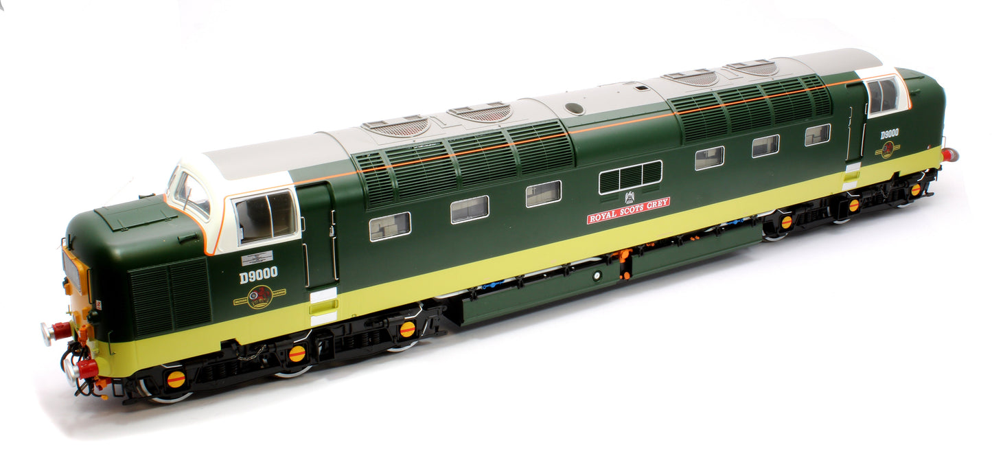 Pre-Owned Class 55 Deltic BR Green D9000 'Royal Scots Grey' (Small Yellow Panels/HI Headlights) Diesel Locomotive