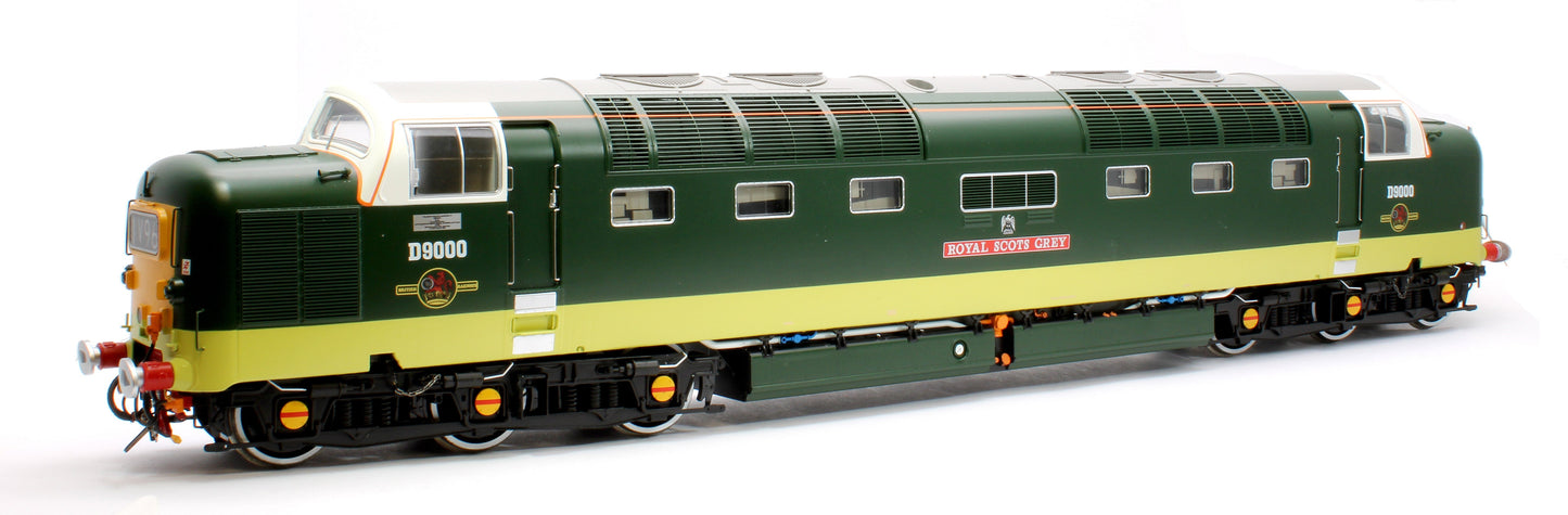 Pre-Owned Class 55 Deltic BR Green D9000 'Royal Scots Grey' (Small Yellow Panels/HI Headlights) Diesel Locomotive