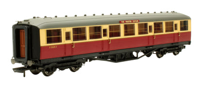 Pre-Owned R4255 BR 'The Master Cutler' 4-Unit Set of Gresley Passenger Coaches