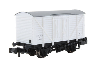 Pre-Owned 12T Insulated Box Van Planked Sides White - 'B872171'