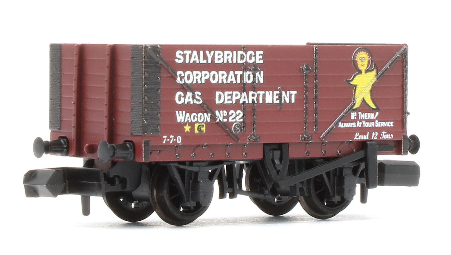 NR7024P R/Stk RTR N 7 plank Open Wagon, Stalybridge Corp Gas Dept