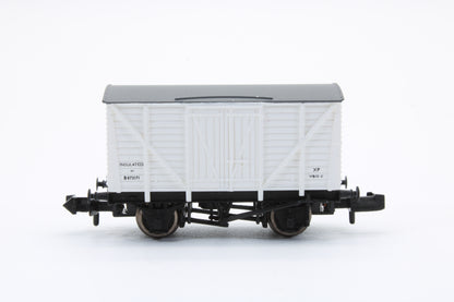 Pre-Owned 12T Insulated Box Van Planked Sides White - 'B872171'