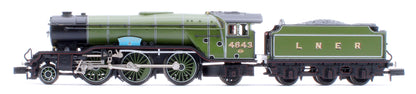 LNER V2 4843 'Kings Own Yorkshire Light Infantry' LNER Lined Green Steam Locomotive - DCC Sound