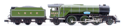 LNER V2 4843 'Kings Own Yorkshire Light Infantry' LNER Lined Green Steam Locomotive - DCC Sound