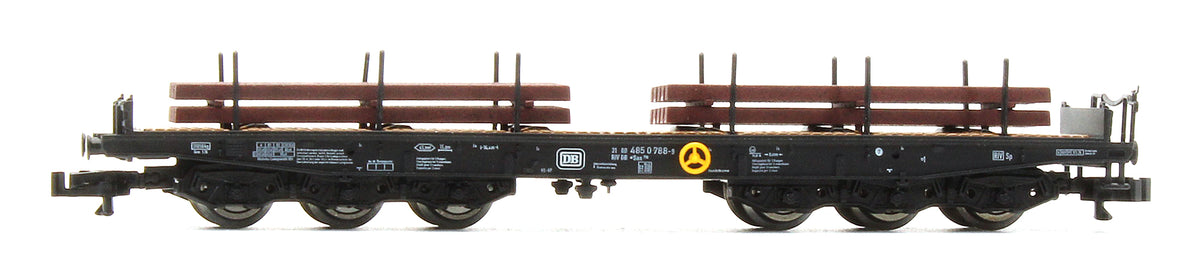 Pre-Owned 'Maxhutte' Diesel Locomotive & Two Bogie Wagons With Loads