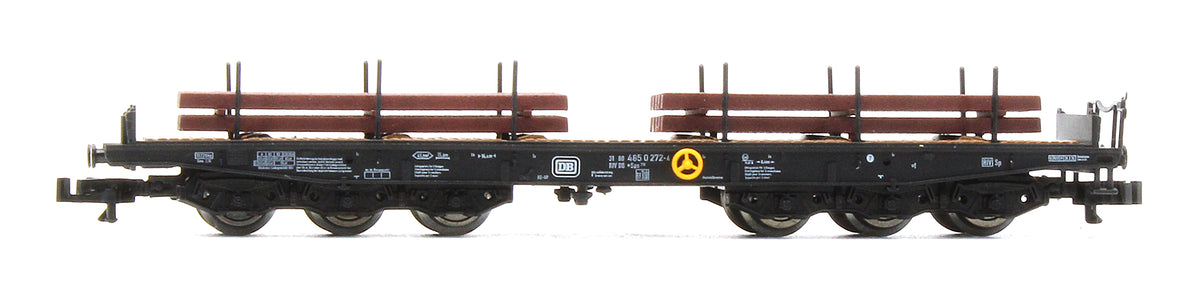 Pre-Owned 'Maxhutte' Diesel Locomotive & Two Bogie Wagons With Loads