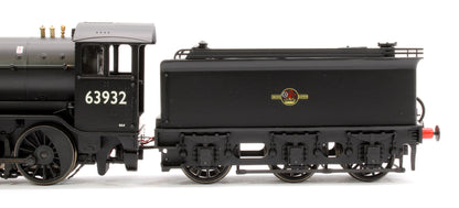 Class O2/4 'Tango' BR late crest black No. 63932 with low running plate, side window cab and GN tender, short chimney