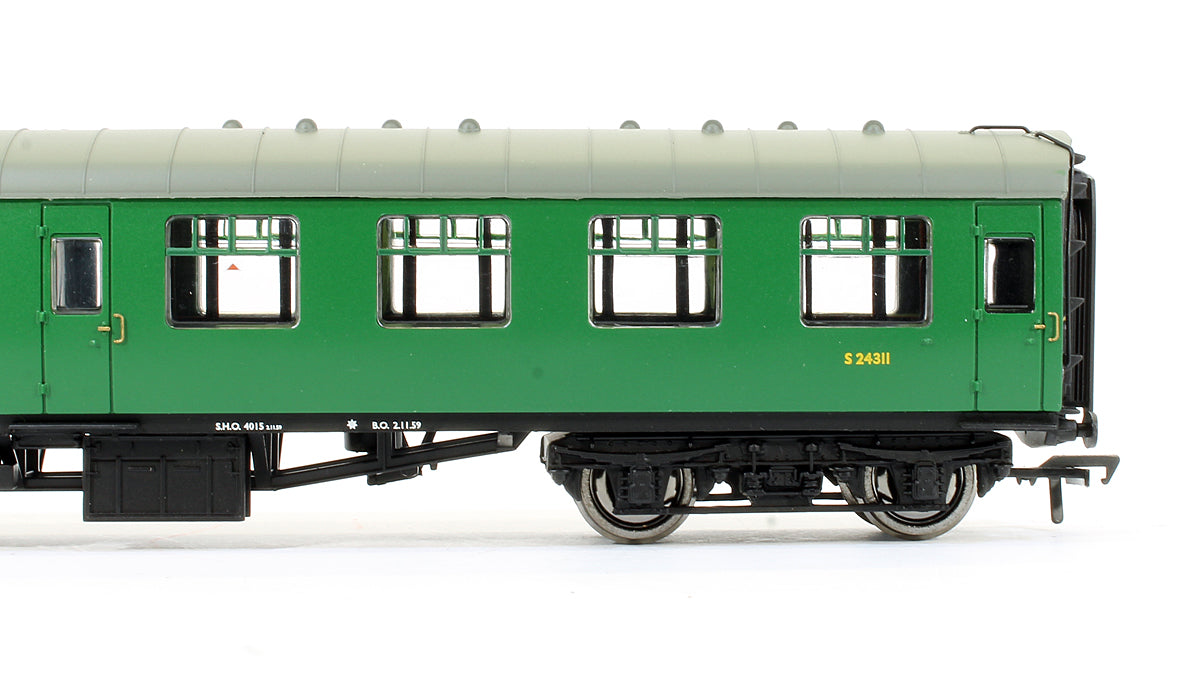 Pre-Owned BR MK1 Corridor SK Coach (SR) Green 'S24311'