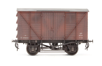 Pre-Owned BR Meat Van Bauxite B870050 - Custom Weathered