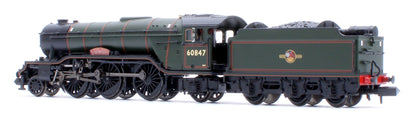 LNER V2 60847 'St Peter's School' BR Lined Green (Late Crest) Steam Locomotive
