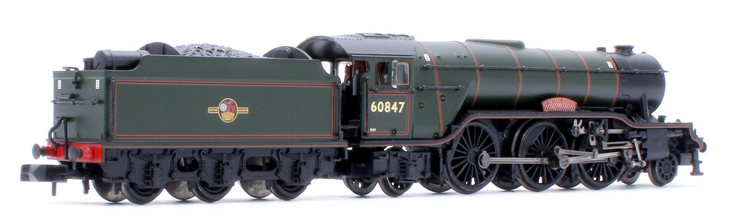 LNER V2 60847 'St Peter's School' BR Lined Green (Late Crest) Steam Locomotive