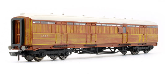 Pre-Owned R4830 LNER Gresley Passenger Brake Coach '4234'