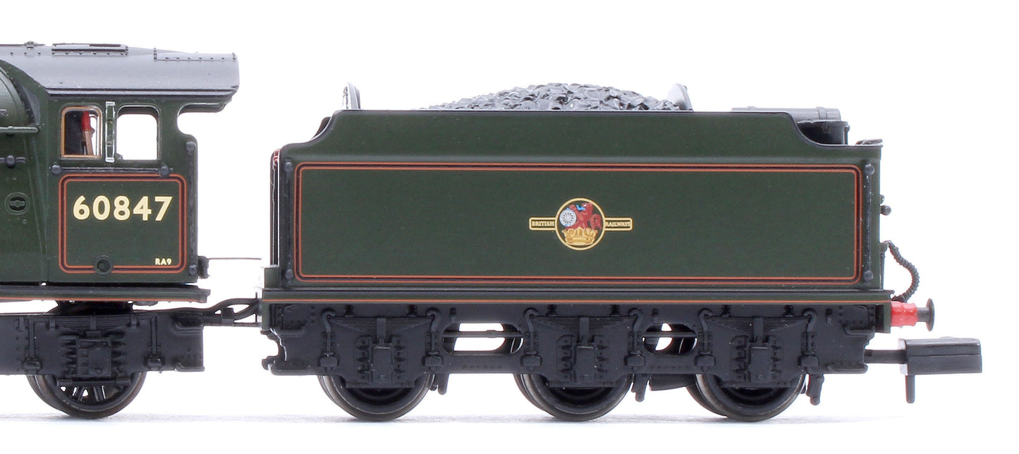 LNER V2 60847 'St Peter's School' BR Lined Green (Late Crest) Steam Locomotive