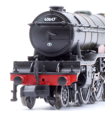 LNER V2 60847 'St Peter's School' BR Lined Green (Late Crest) Steam Locomotive