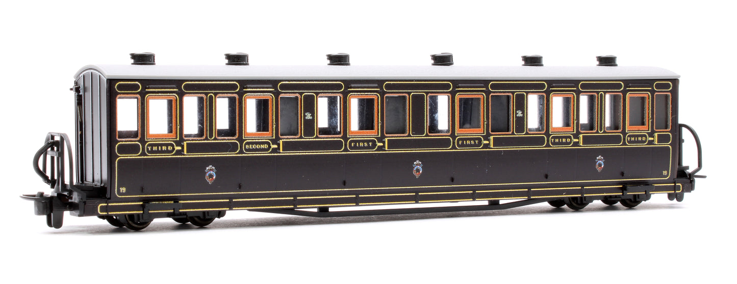 Ffestiniog Railway Long 'Bowsider' Bogie Coach, Victorian Purple/Brown, No. 19