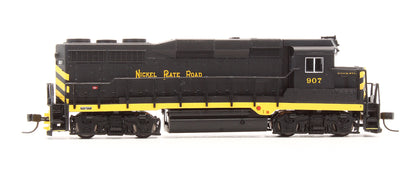 Pre-Owned 47543 GP30 Diesel Locomotive Nickel Plate Road - Road #907