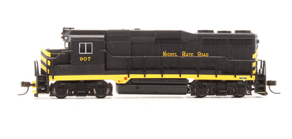 Pre-Owned 47543 GP30 Diesel Locomotive Nickel Plate Road - Road #907