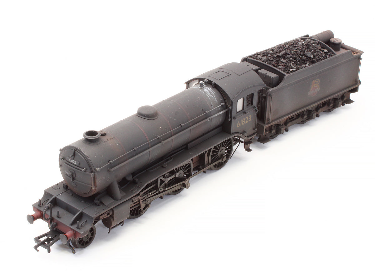 Pre-Owned 32-278 K3 '61823' BR Lined Black Early Crest Stepped Tender Steam Locomotive - Custom Weathered - DCC Fitted