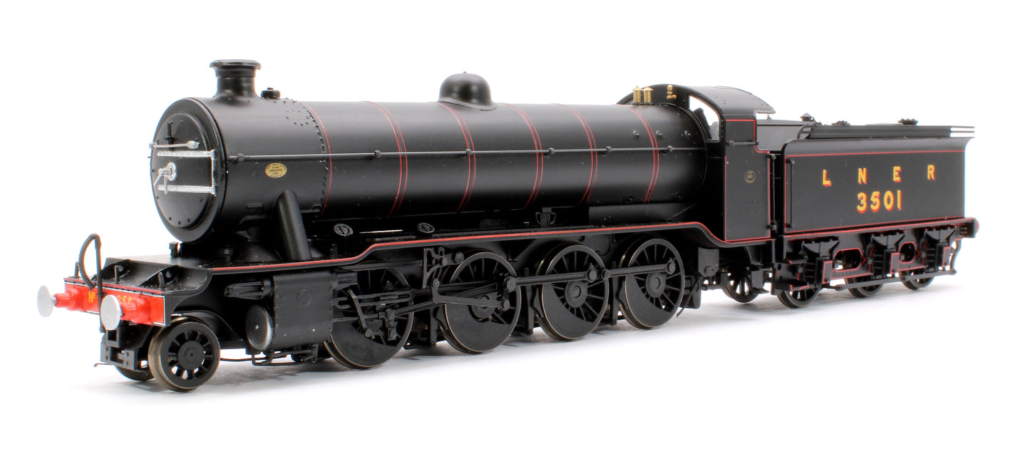 Class O2/2 'Tango' LNER Lined Black No. 3501 with low running plate, GN cab and tender