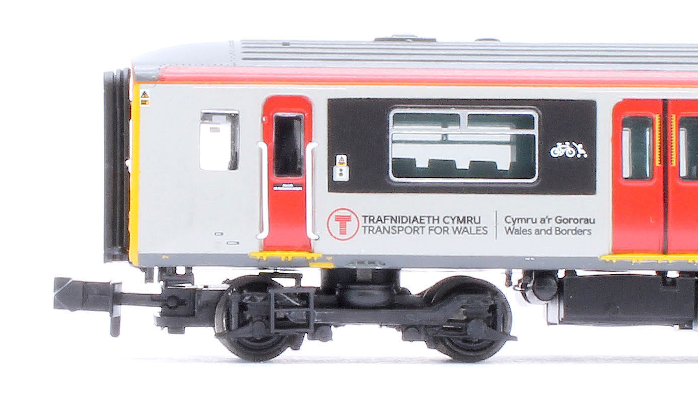 371-339 Class 150/2 2-Car DMU 150213 Transport for Wales