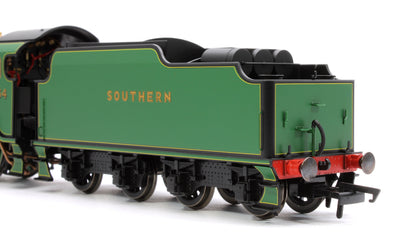 Lord Nelson Class 4-6-0 864 'Sir Martin Frobisher' SR Malachite Green Steam Locomotive