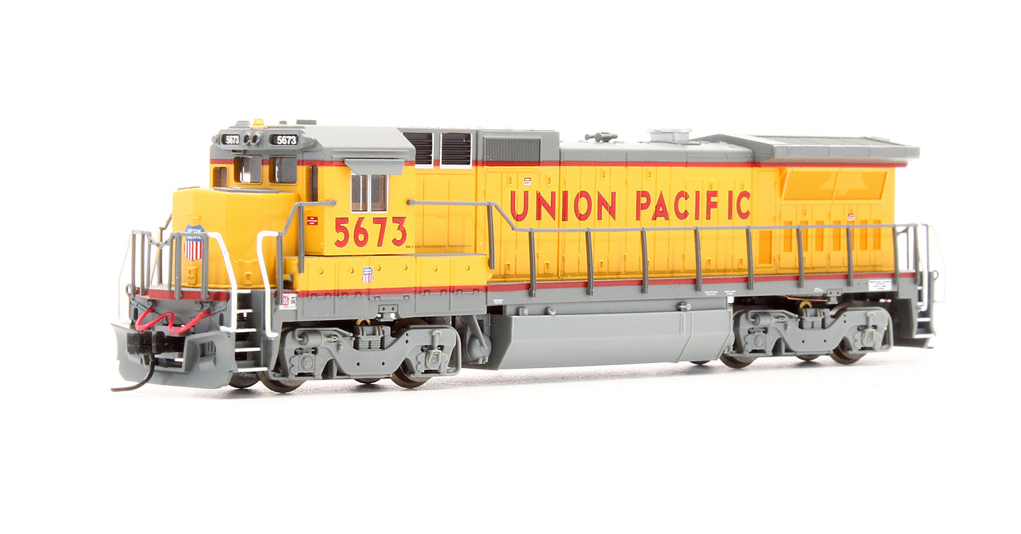 Pre-Owned 48725 Dash 8-40B Diesel Locomotive Union Pacific - Road #5673