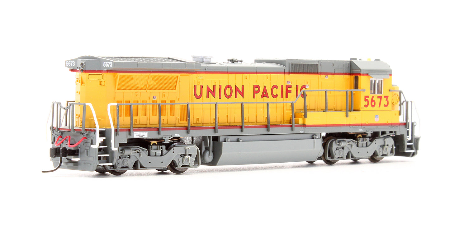Pre-Owned 48725 Dash 8-40B Diesel Locomotive Union Pacific - Road #5673