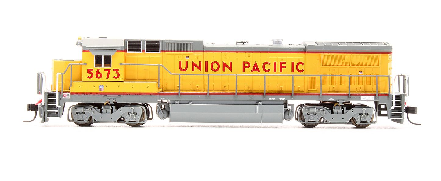 Pre-Owned 48725 Dash 8-40B Diesel Locomotive Union Pacific - Road #5673