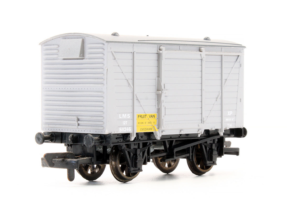 Pre-Owned B527 LMS Vent Van Fruit No.511246