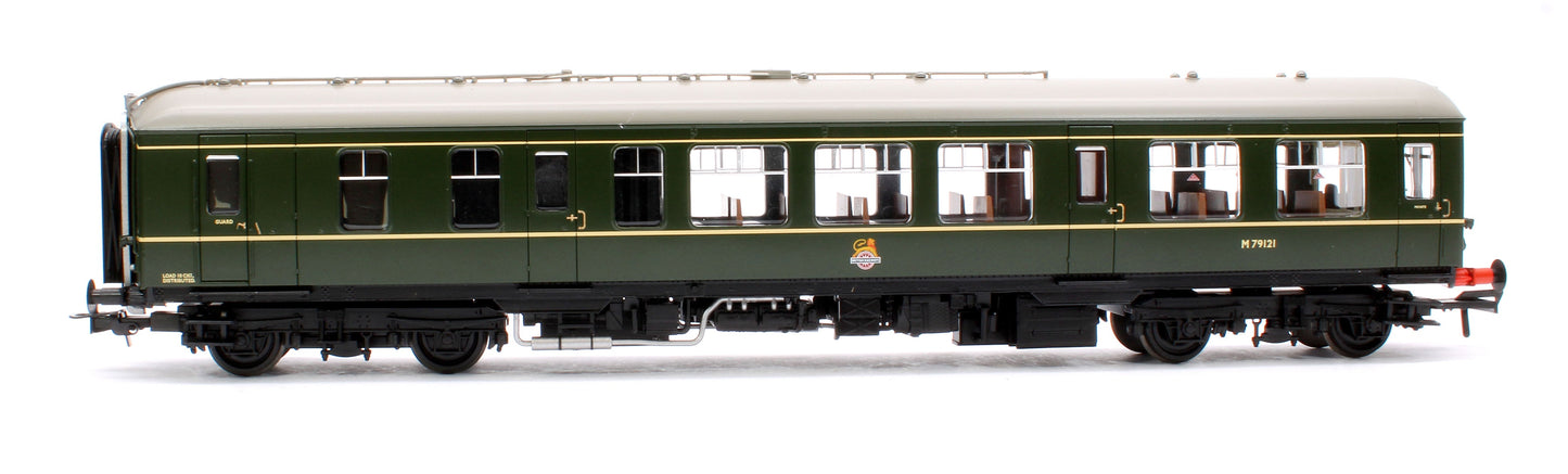 Pre-Owned 32-518 Derby Lightweight 2-Car DMU BR Green (Early Emblem) Diesel Locomotive