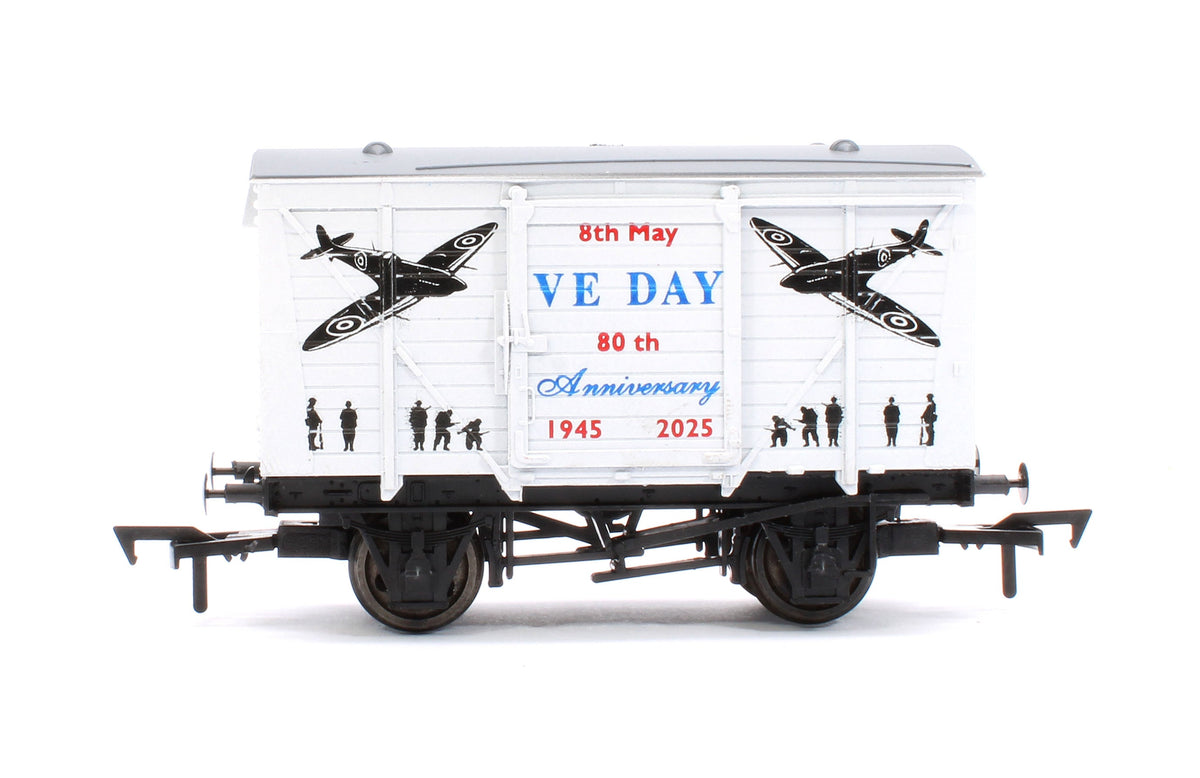 Pre-Owned Ventilated Van VE Day 80th Anniversary Airforce