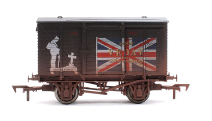 4F-011-149 Pre-Owned Ventilated Van VE Day 80th Anniversary Army - Weathered