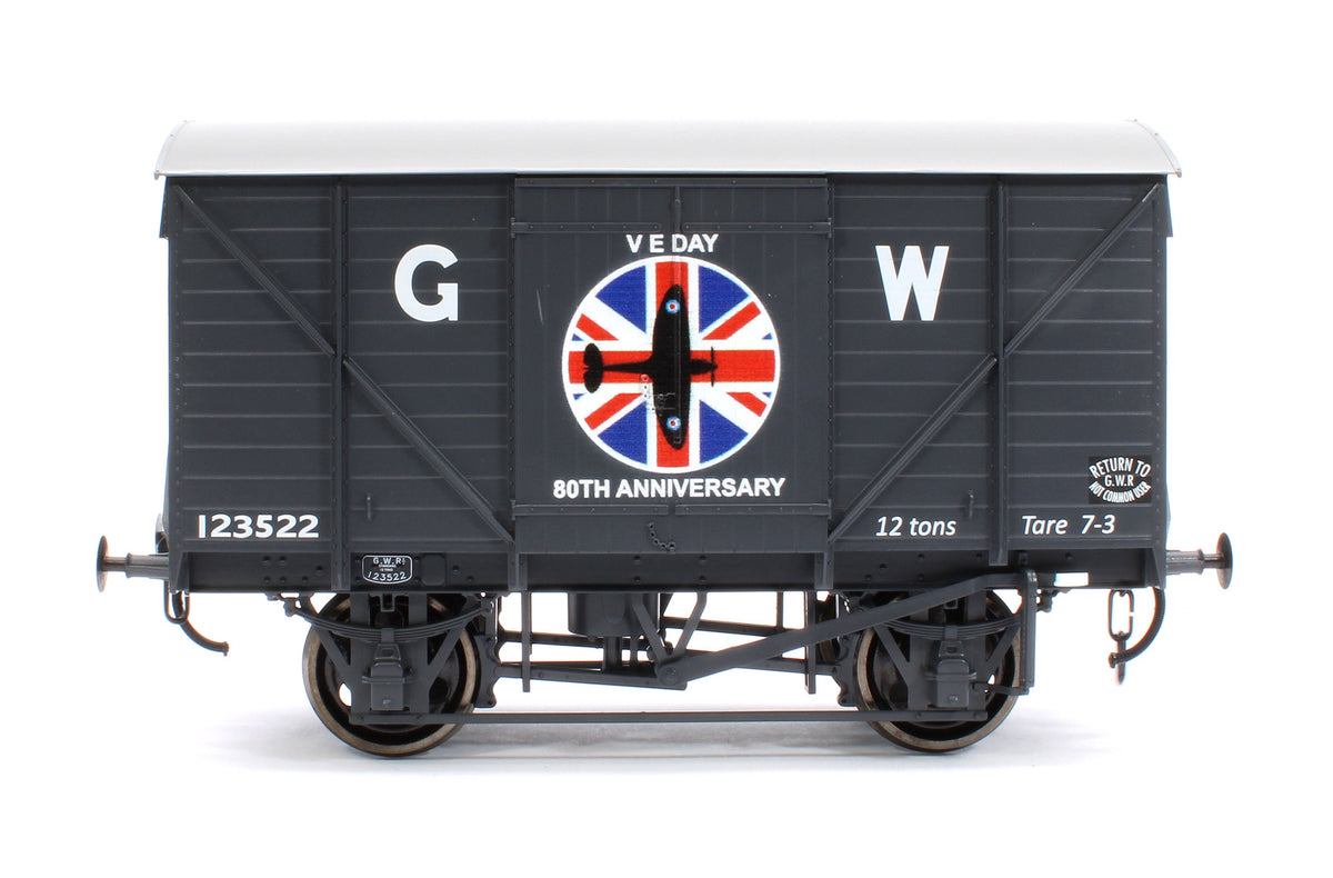 Pre-Owned GW Standard VE Day 80th Anniversary Airforce No.123522