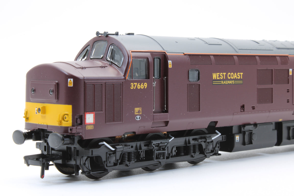 Pre-Owned 32-395 Class 37/5 37669 West Coast Railways Diesel Locomotive