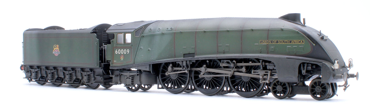 Pre-Owned Black Label Class A4 Union of South Africa BR Green (Early Crest) Unvalanced 4-6-2 No.60009 Steam Locomotive - DCC Sound & Smoke - Custom Weathered