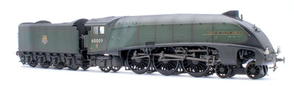 Pre-Owned Black Label Class A4 Union of South Africa BR Green (Early Crest) Unvalanced 4-6-2 No.60009 Steam Locomotive - DCC Sound & Smoke - Custom Weathered